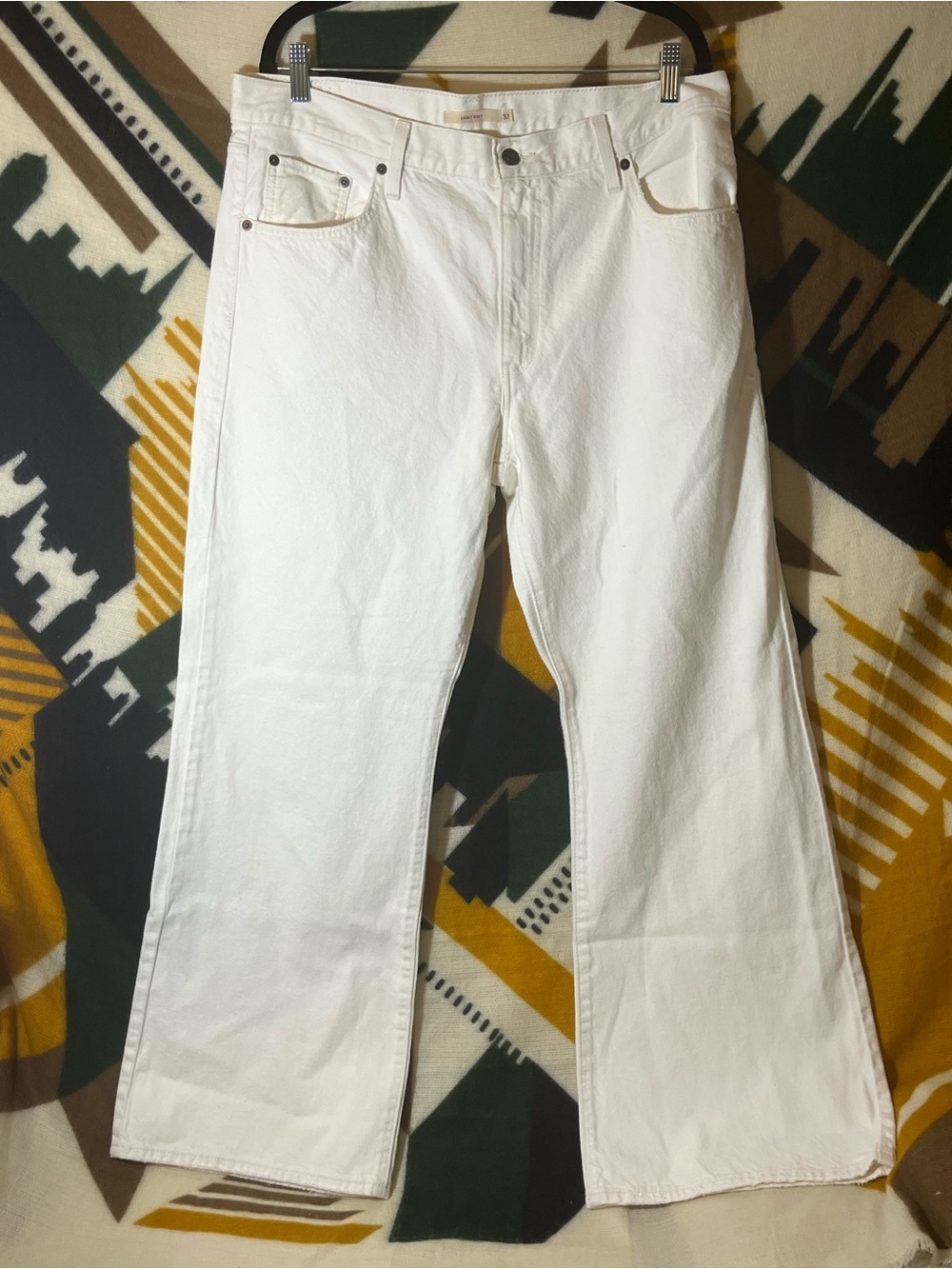 Levi's White Baggy Boot Jeans Women’s Size 32 x 31 Mid Rise 100% Cotton 90’s